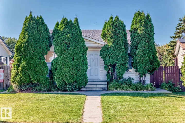 1020 60 ST NW, Edmonton, Alberta T6L5P7