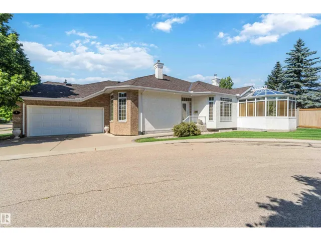 8 BUTTERWORTH PT NW, Edmonton, Alberta T6R2S3