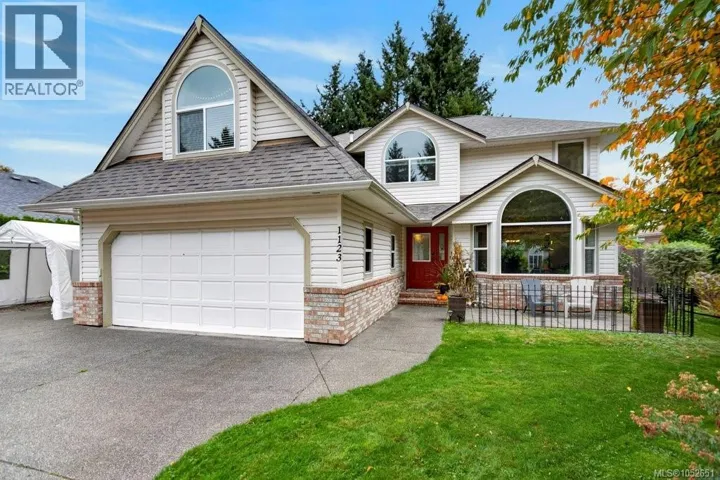 1123 Zeballos Dr, Courtenay, British Columbia V9N8P7