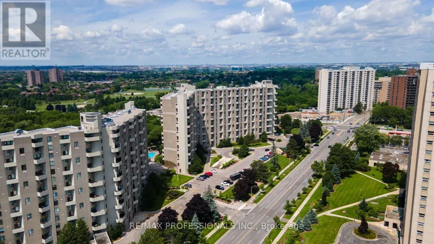 PH30 - 300 MILL ROAD, Toronto (Markland Wood), Ontario M9C4W7