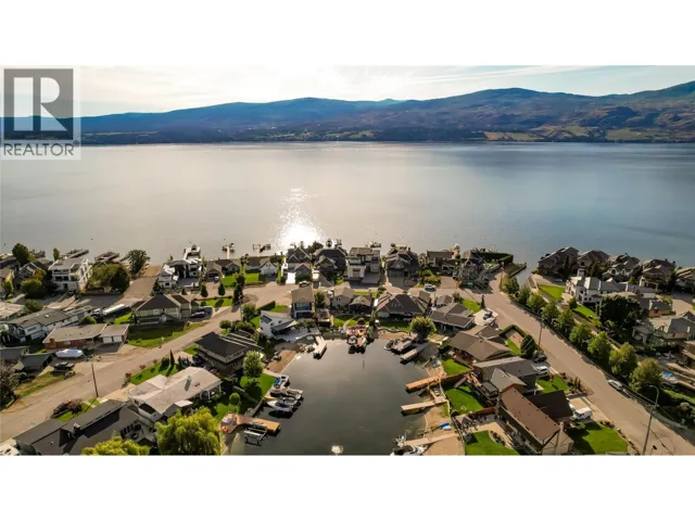 1350 Green Bay Road, West Kelowna, British Columbia V4T2B6