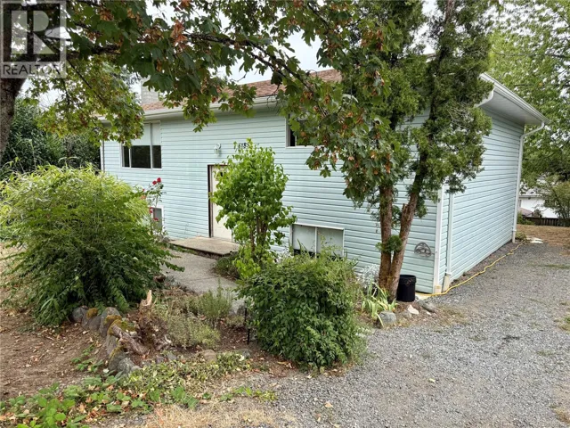 6185 Palahi Rd, Duncan, British Columbia V9L4Y8