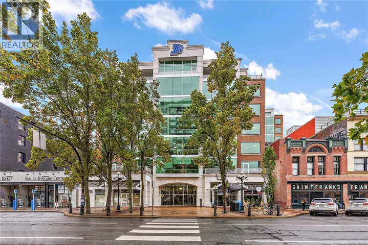 314 737 Yates St, Victoria, British Columbia V8W1L6