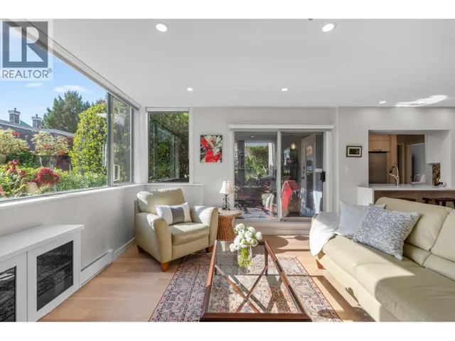 112 8450 JELLICOE STREET, Vancouver, British Columbia V5S4S9