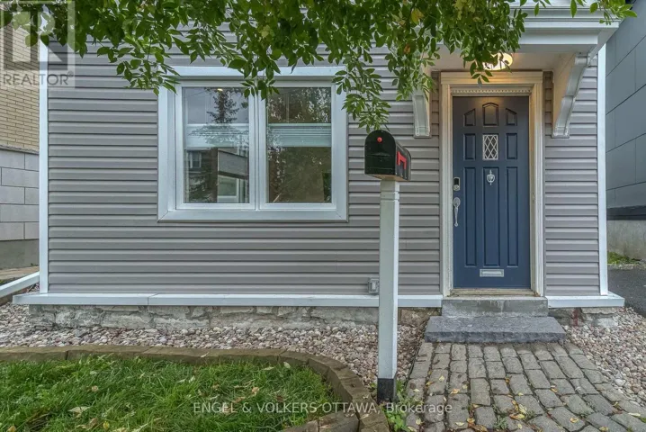 379 MADISON AVENUE, Ottawa, Ontario K2A0B6