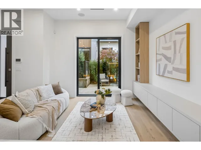 934 W 57TH AVENUE, Vancouver, British Columbia V6P1S3