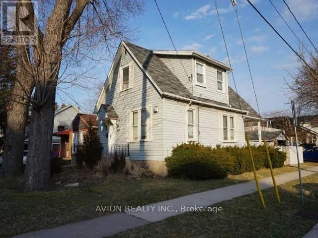 3095 PETER STREET, Windsor, Ontario N9C1H2