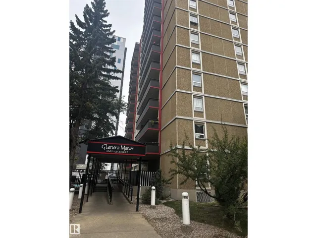 #101 10140 120 ST NW, Edmonton, Alberta T5K1Z8