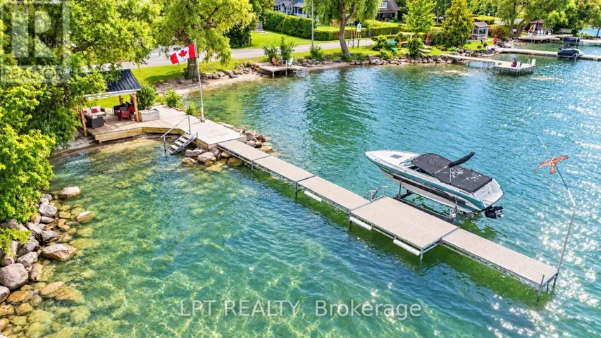 427 LAKE DRIVE E, Georgina (Historic Lakeshore Communities), Ontario L0E1S0