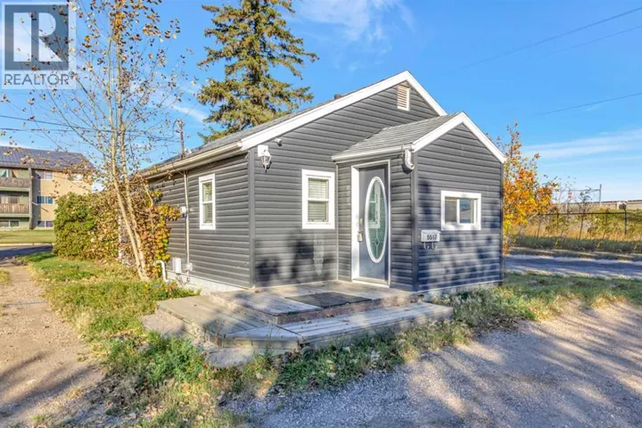 5517 52 Street, Lloydminster, Alberta T9V0R7