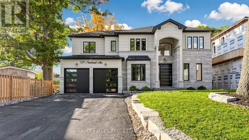 529 PINELAND AVENUE, Oakville (WO West), Ontario L6K1Z9