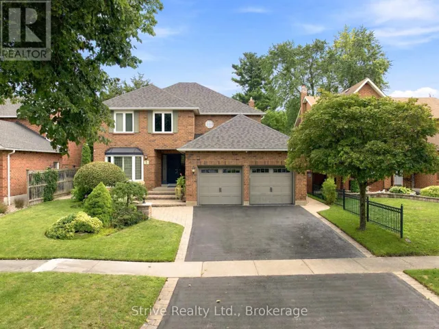 5 CARRIAGE LANE, Clarington (Courtice), Ontario L1E1J9