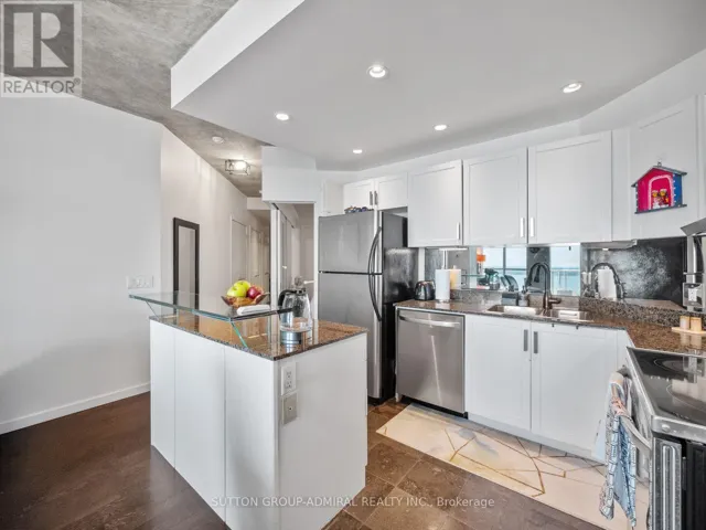 2103 - 218 QUEENS QUAY BOULEVARD W, Toronto (Waterfront Communities), Ontario M5J2Y6