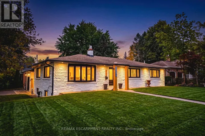 915 TANAGER AVENUE, Burlington (LaSalle), Ontario L7T2Y1