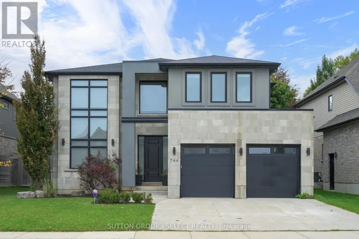 744 HICKORYSTICK KEY, London North (North R), Ontario N6G0M9