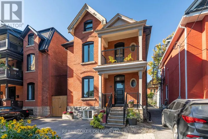 33 ARGYLE AVENUE, Ottawa, Ontario K2P1B3