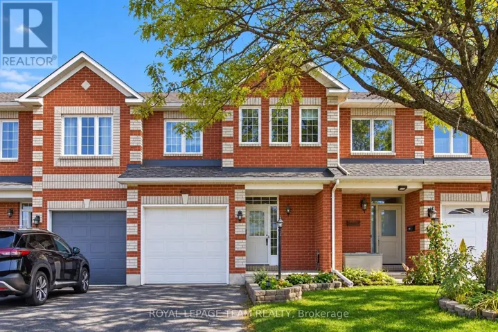 3 CHANTILLY GATE, Ottawa, Ontario K2S2B2
