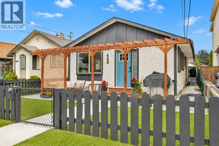 448 Caribou Street, Penticton, British Columbia V2A5W6