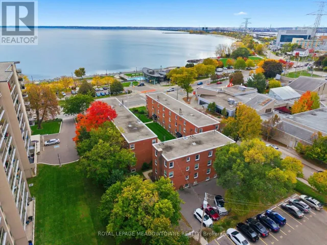 15 - 1351 LAKESHORE ROAD, Burlington (Brant), Ontario L7S1B1