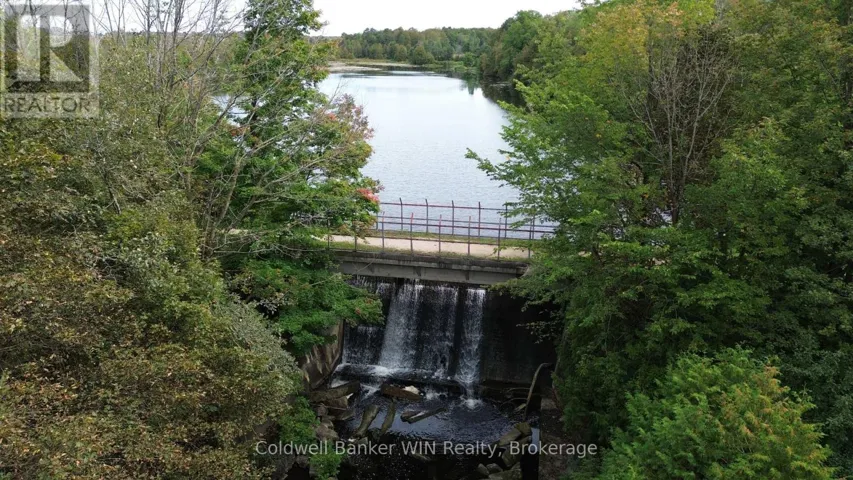 Holstein Dam