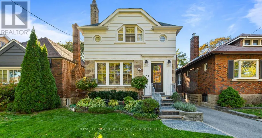 64 CLIVEDEN AVENUE, Toronto (Stonegate-Queensway), Ontario M8Z3N1
