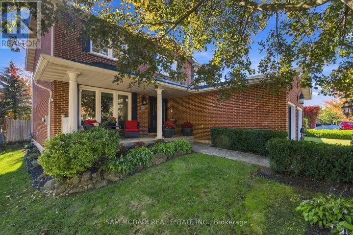 1138 VANIER DRIVE, Mississauga (Lorne Park), Ontario L5H3X1