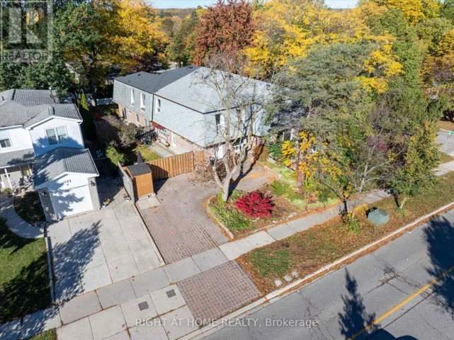 124 SPRINGHEAD GARDENS, Richmond Hill (North Richvale), Ontario L4C5C4