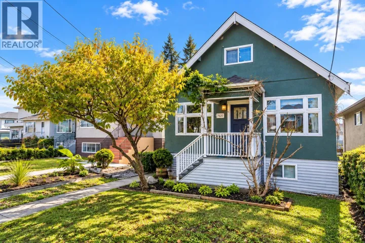 7620 14TH AVENUE, Burnaby, British Columbia V3N2A5