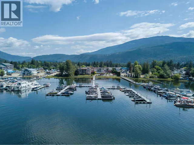 1002 Riverside Avenue Unit# 114, Sicamous, British Columbia V0E2V0