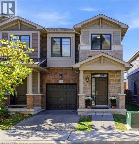 19 HIBISCUS Lane, Hamilton, Ontario L8K0A4