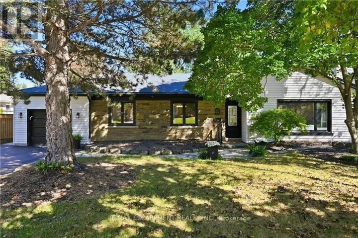 869 CONDOR DRIVE, Burlington (LaSalle), Ontario L7T3A8