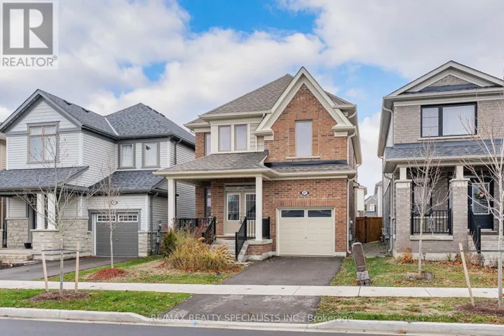 27 HARPIN WAY W, Centre Wellington (Fergus), Ontario N1M0H8