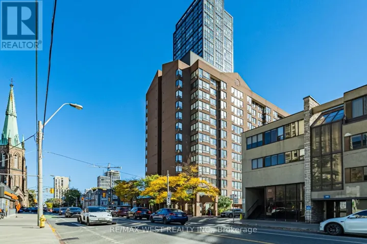 404 - 117 GERRARD STREET E, Toronto (Church-Yonge Corridor), Ontario M5B2L4