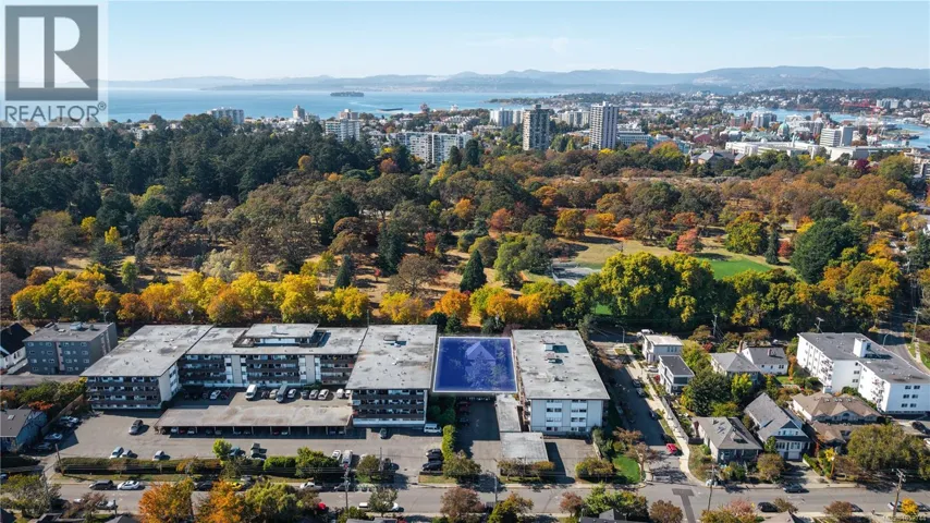 956 Heywood Ave, Victoria, British Columbia V8V2Y4