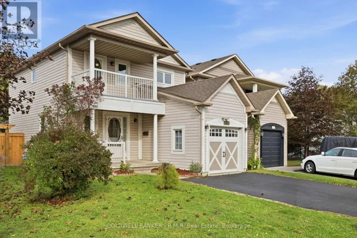 102 BOSWELL DRIVE, Clarington (Bowmanville), Ontario L1C5C3