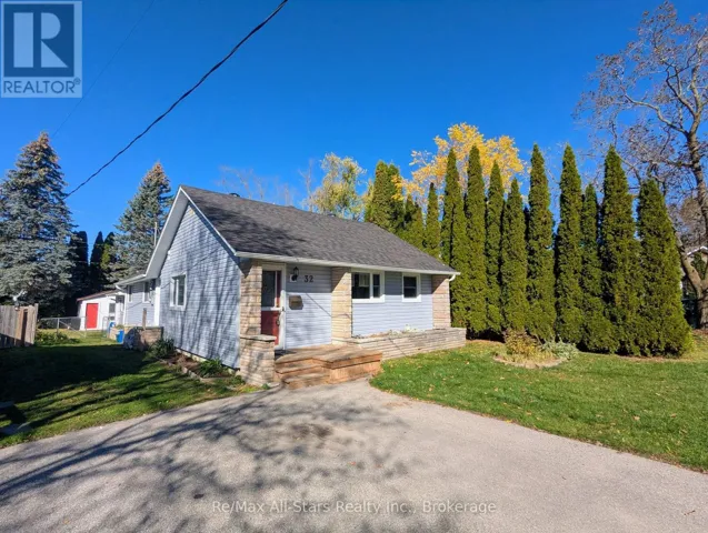 32 CHURCHILL CRESCENT, Kawartha Lakes (Lindsay), Ontario K9V3Y6