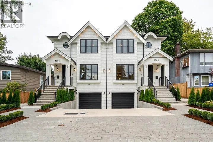 1 1065 RIDLEY DRIVE, Burnaby, British Columbia V5A2N7