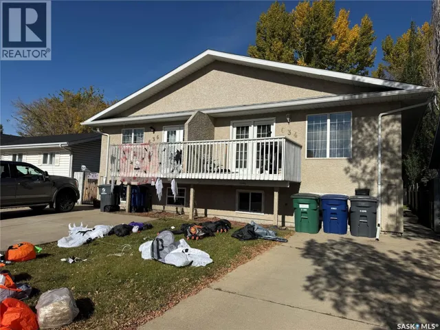 634-636 Pendygrasse ROAD, Saskatoon, Saskatchewan S7M5N2