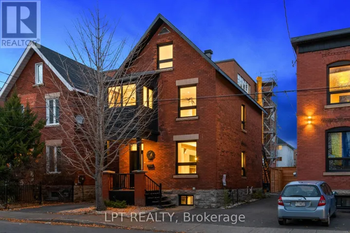 323 BOOTH STREET, Ottawa, Ontario K1R7K1