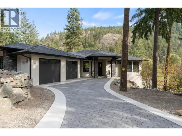 9196 Tronson Road Unit# 33, Vernon, British Columbia V1H1E8