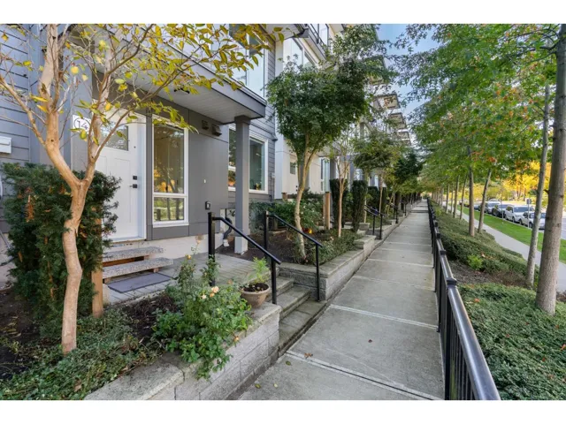 14 15030 28 AVENUE, Surrey, British Columbia V4P0H3
