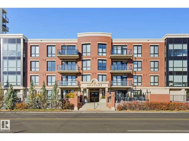 #201 11710 87 AV NW, Edmonton, Alberta T6G0Y3