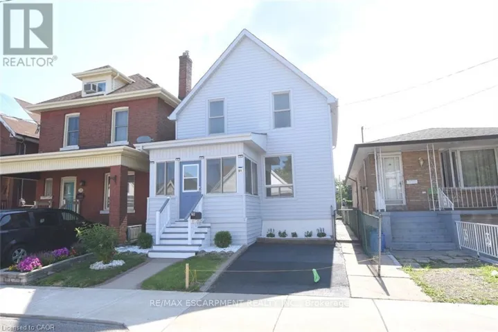 26 FAIRVIEW AVENUE, Hamilton (Crown Point), Ontario L8L7B4