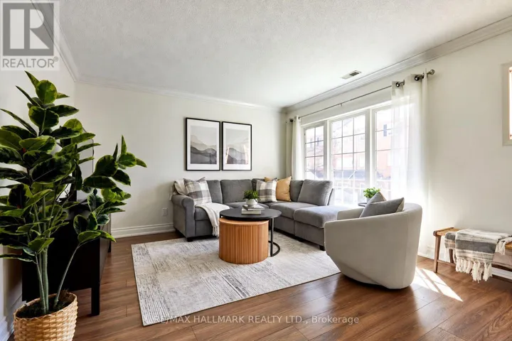 305 - 1400 THE ESPLANADE CENTRE N, Pickering (Town Centre), Ontario L1V6V2