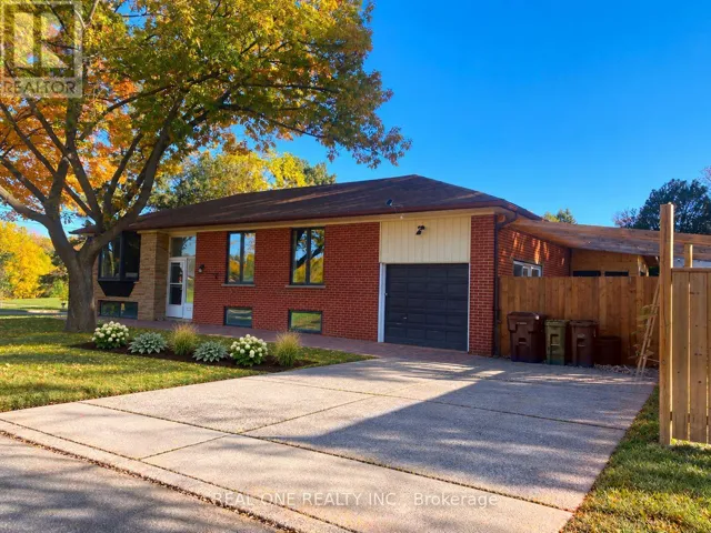 149 BISHOP AVENUE, Toronto (Newtonbrook East), Ontario M2M1Z7