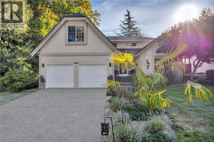 5911 Waldbank Rd, Nanaimo, British Columbia V9V1P1