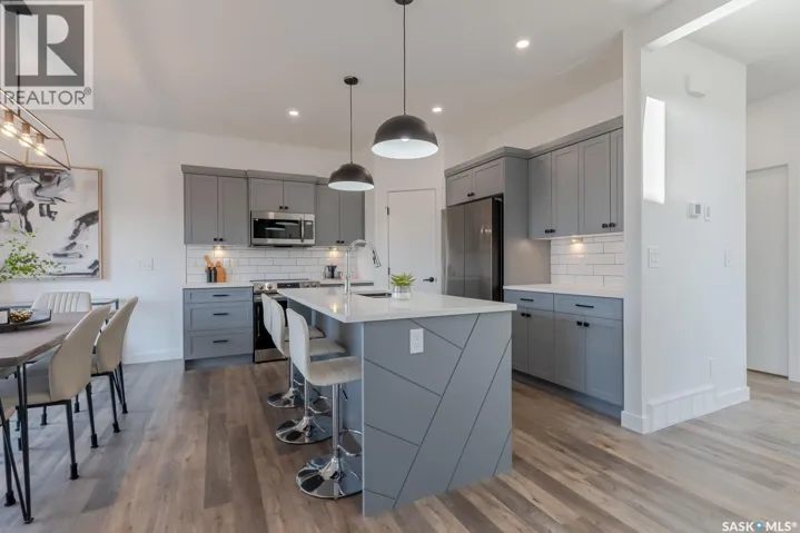 447 Asokan RISE, Saskatoon, Saskatchewan S7V0Z7