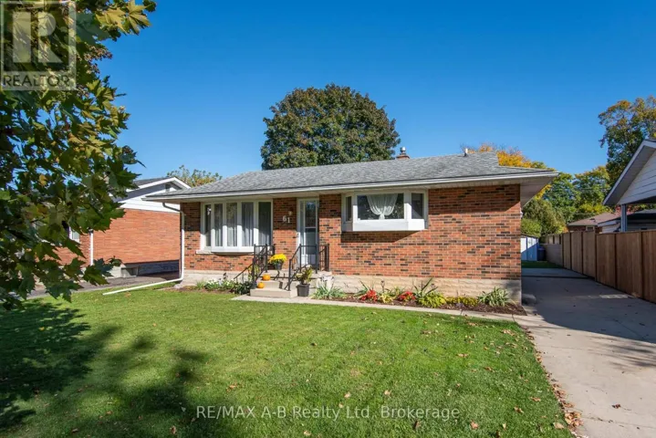 61 MC DONALD STREET, Stratford, Ontario N5A4W4