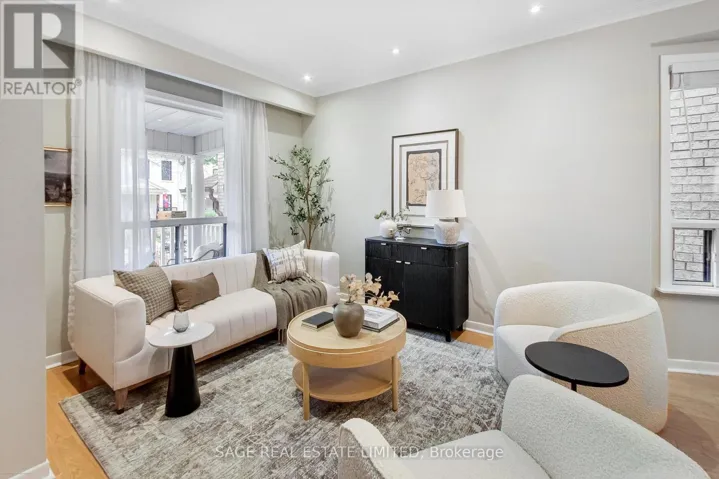 346 LESLIE STREET, Toronto (South Riverdale), Ontario M4M3E2