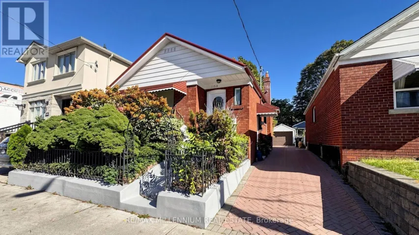 1159 WOODBINE AVENUE, Toronto (Woodbine-Lumsden), Ontario M4C4C6